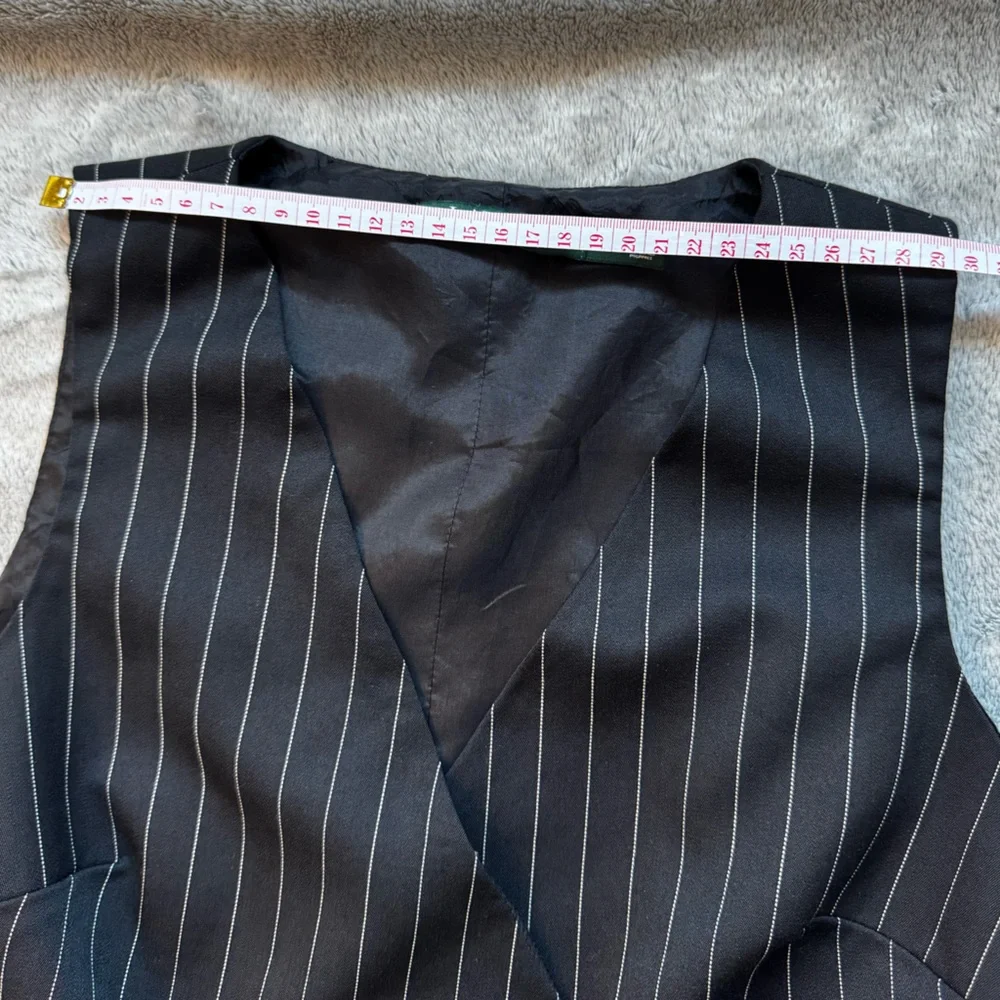 Lauren Ralph Lauren Black/White Pinstripe Wide Leg Jumpsuit Sleeveless V-Neck 2 - Picture 7 of 12